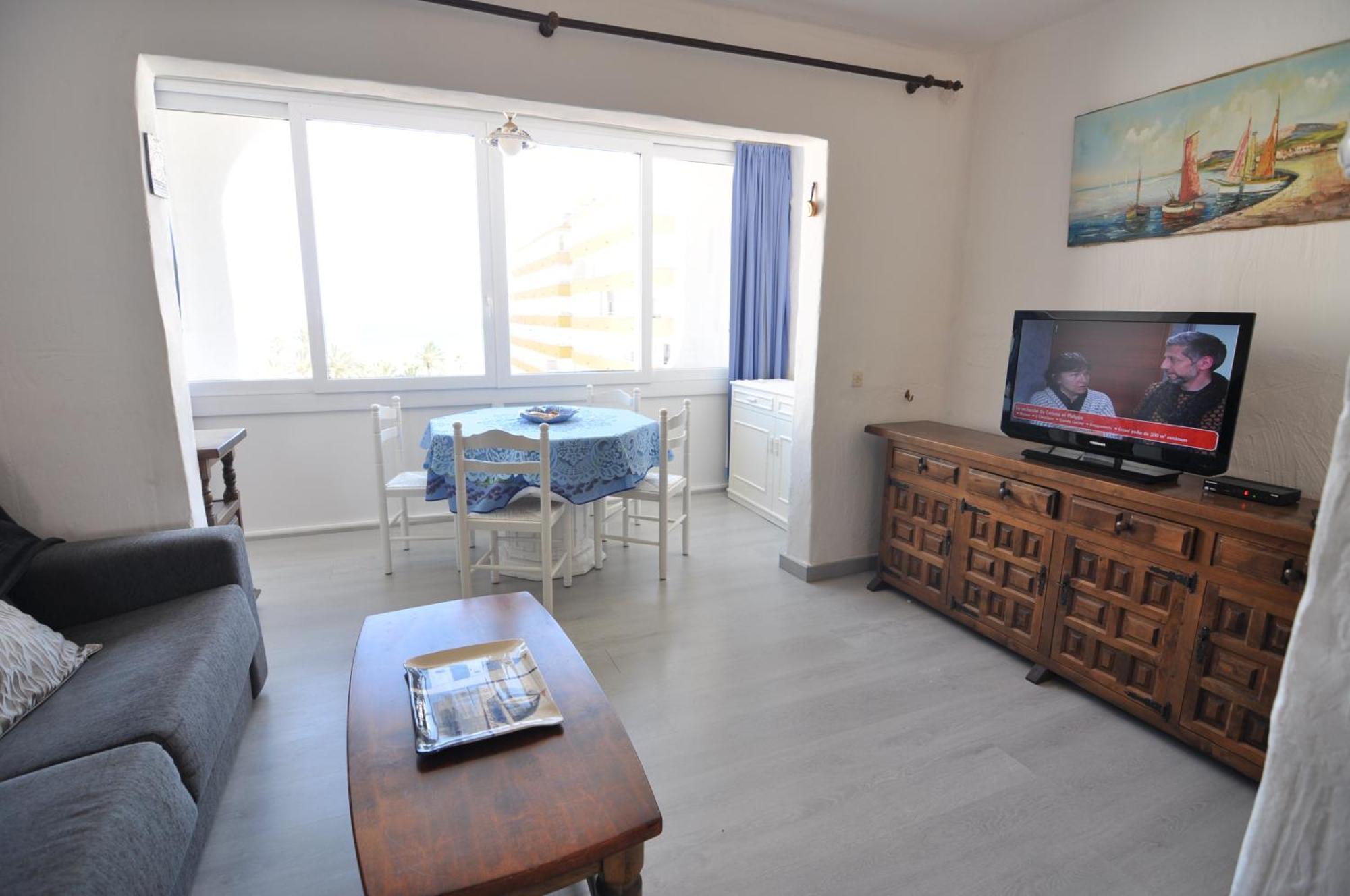 Rnet - 42 Apartment *